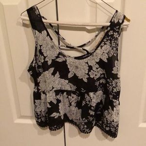 Black and white cute & causal tank